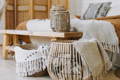 Read more about the article How To Weave A Blanket Without A Loom?