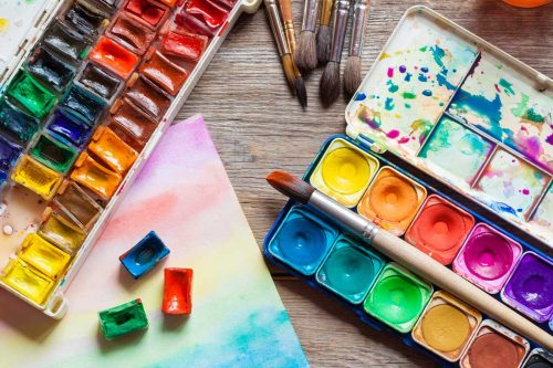 Read more about the article 7 Types Of Paint For Art